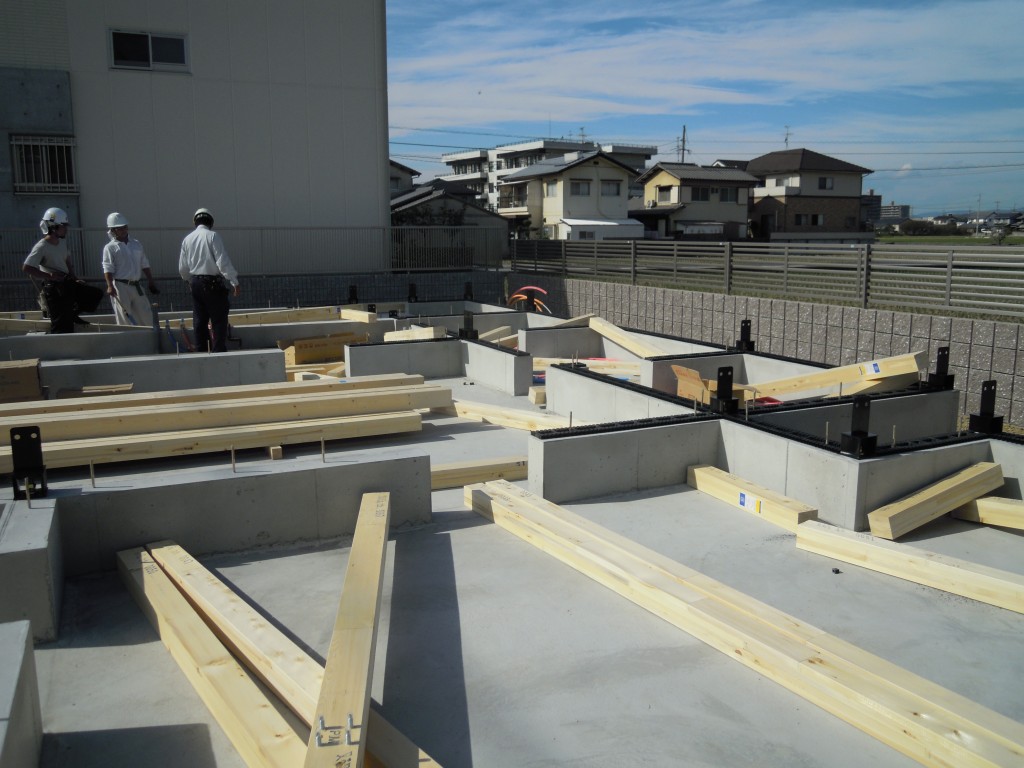 ｼﾝﾃﾞﾝﾉｲｴ(25)